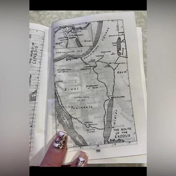 🔆 Vintage Jerusalem Wood Cover Bible #7890 - Picture 10 of 12